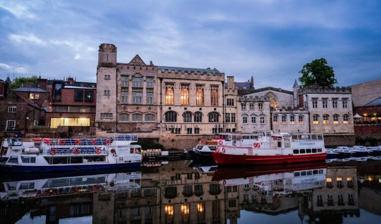 Guildhall-York 1000px A photograph of the Guildhall in York