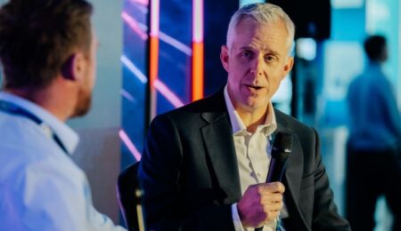 Modern Networks Managing Director James Tizzard hosting an industry panel at PropTech Connect Europe in London.